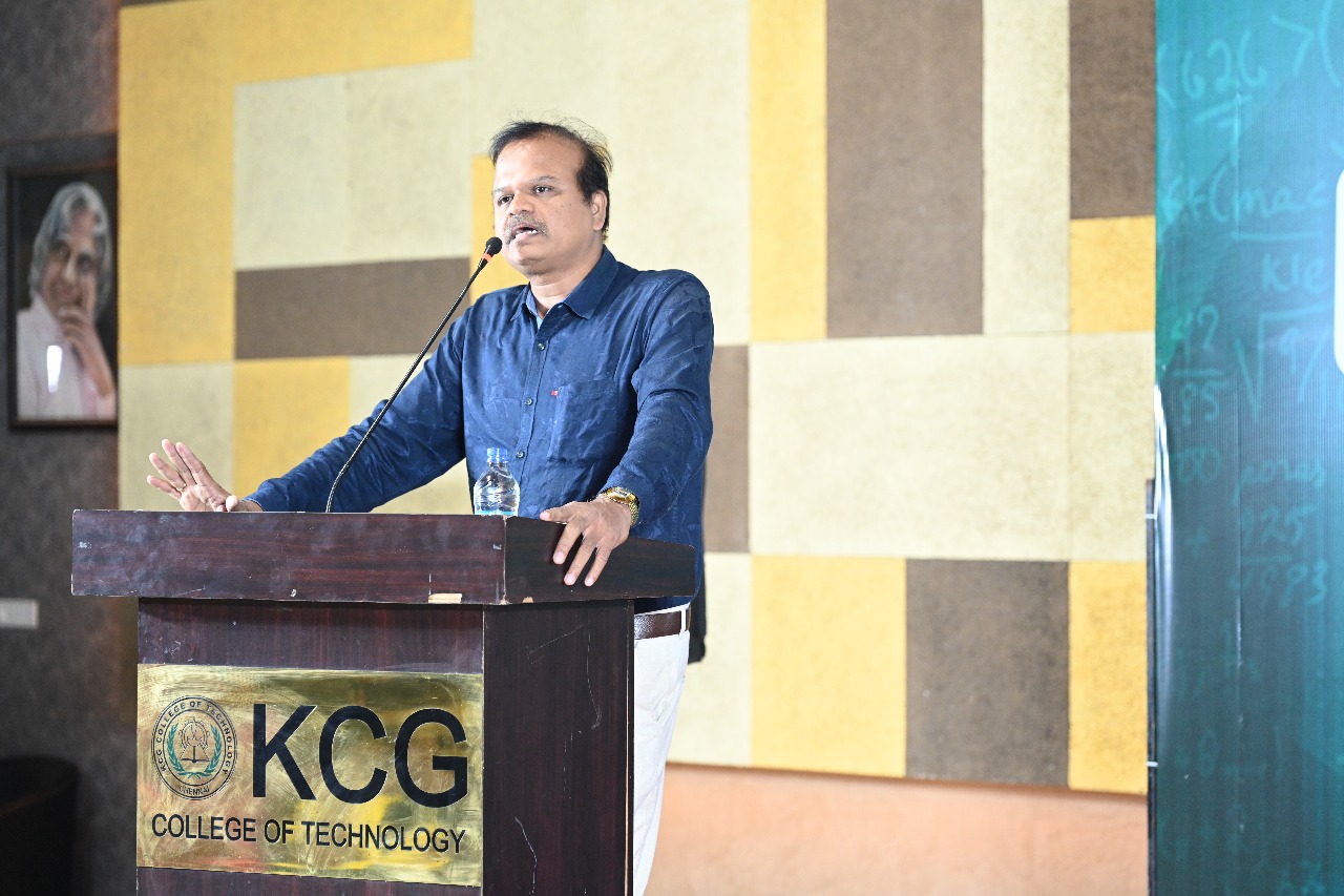 Dr. Subramanian at Vetri Padigal program 3