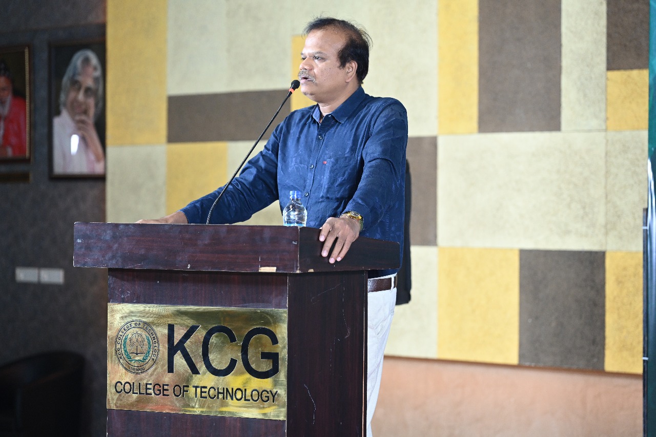 Dr. Subramanian at Vetri Padigal program 4